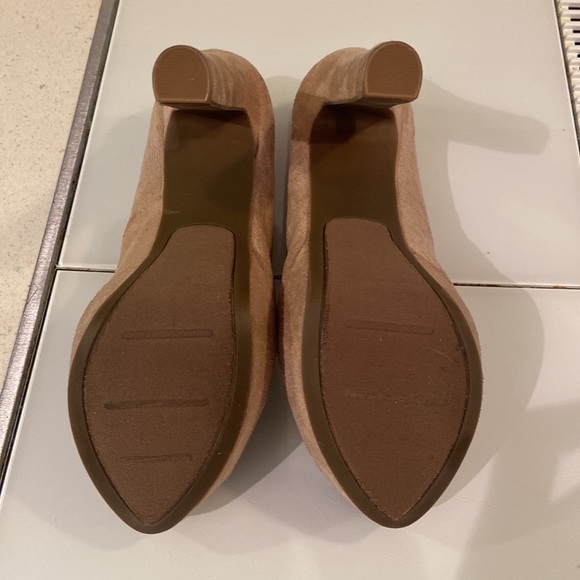 NWOT ~ Taupe Platform PinUp Heels! - Picture 6 of 6